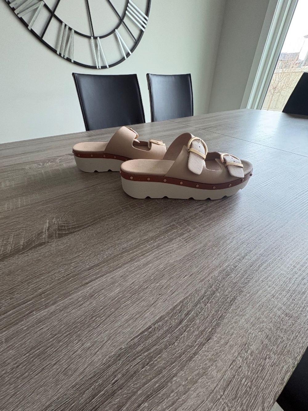 Chinese Laundry Platform Sandals